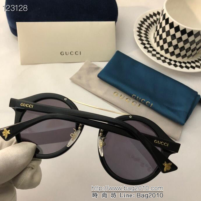 GUCCI古馳 官網代購 GG0066 今年最流行的小蜜蜂鏡腿 太陽鏡  lly1417